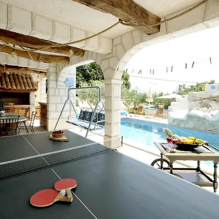 Villa Tanja *
